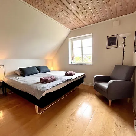 Bed & Breakfast Johnnys Nykobing Falster
